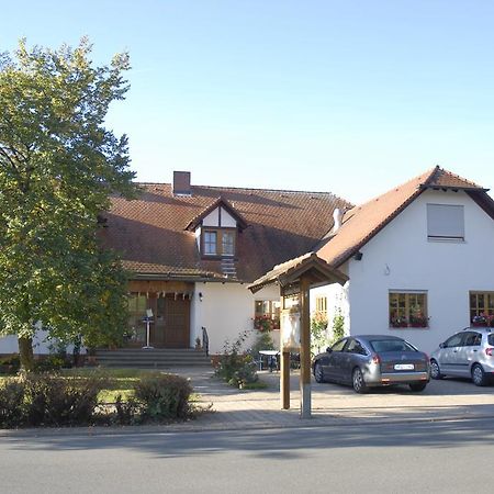 Gasthaus-Pension Hofmann Oberdachstetten Esterno foto
