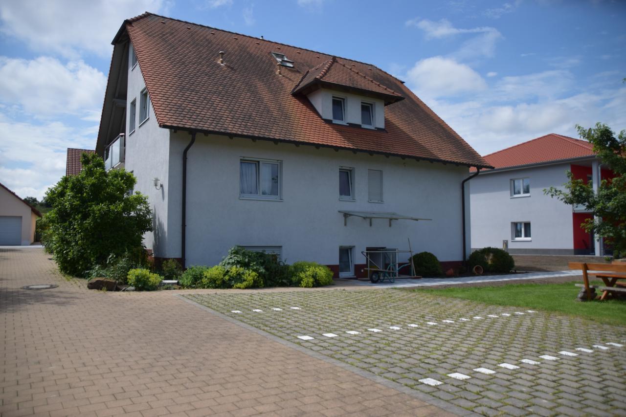 Gasthaus-Pension Hofmann Oberdachstetten Esterno foto